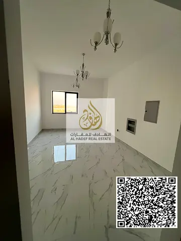 غرفه وصاله وبالكون مع  اتنين حمام ومطبخ