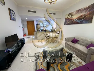 للإيجار الشهري – غرفة وصالة مفروشة في المجاز 3 (شارع الخان)