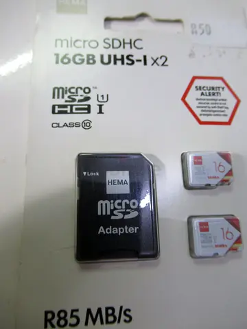 MICRO SD CARDS SET