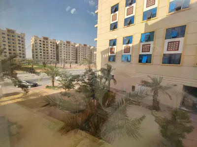 Investment Opportunity in Al Yasmeen | 415K Cash