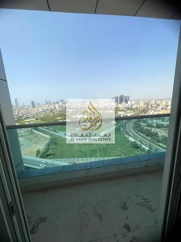 Two bedrooms and a separate living room, closed kitchen in City Towers, excellent space, master bed