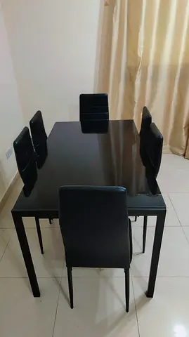 Black Glass Top Dining Table with 6 Chairs - Good Condition