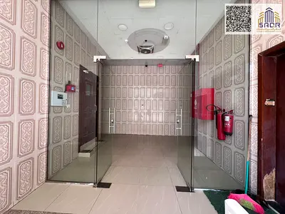 فرصة مميزة: استديو واسع بموقع حيوي مع بلكونة وحمام مستقل