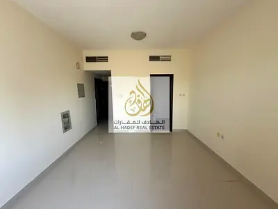 شقة مميزة,بلكونة,صيانة مجانية,مساحة واسعة,موقع مميز,سهل الوصول