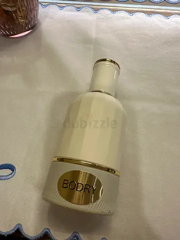Bodry White Eau de Parfum Bottle الماجد للعود