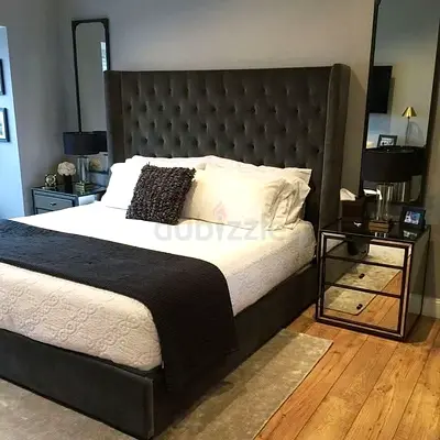 Modern Upholstered Bed with Tufted Wingback Headboard