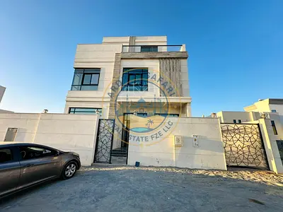 Luxury Brand New 5Bedroom Villa available in Al Hoshi