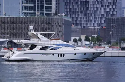 2007 Azimut 62