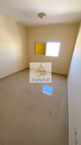 للإيجار السنوي في Ajman – الجرف 3 ✨  استوديو بمساحة كبيرة جداً وتصميم عملي مع تشطيبات ممتازة، ثاني ساكن وفي موقع حيوي قريب من جميع الخدمات.  🔹 استودي