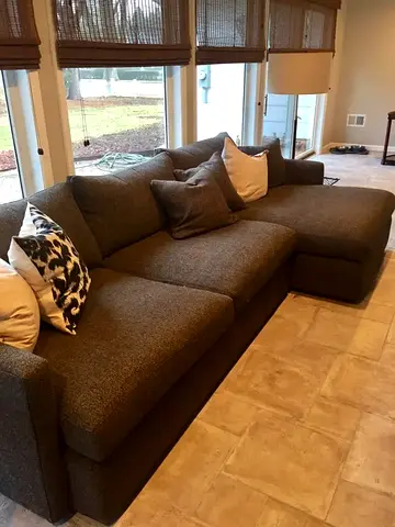 Sectional Cratebarrel lounge deep 92 L shape sofa