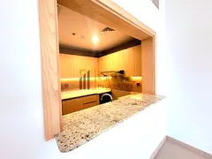 Lavish 1bhk+30 days free+pool parking free pet allow near to Metro station