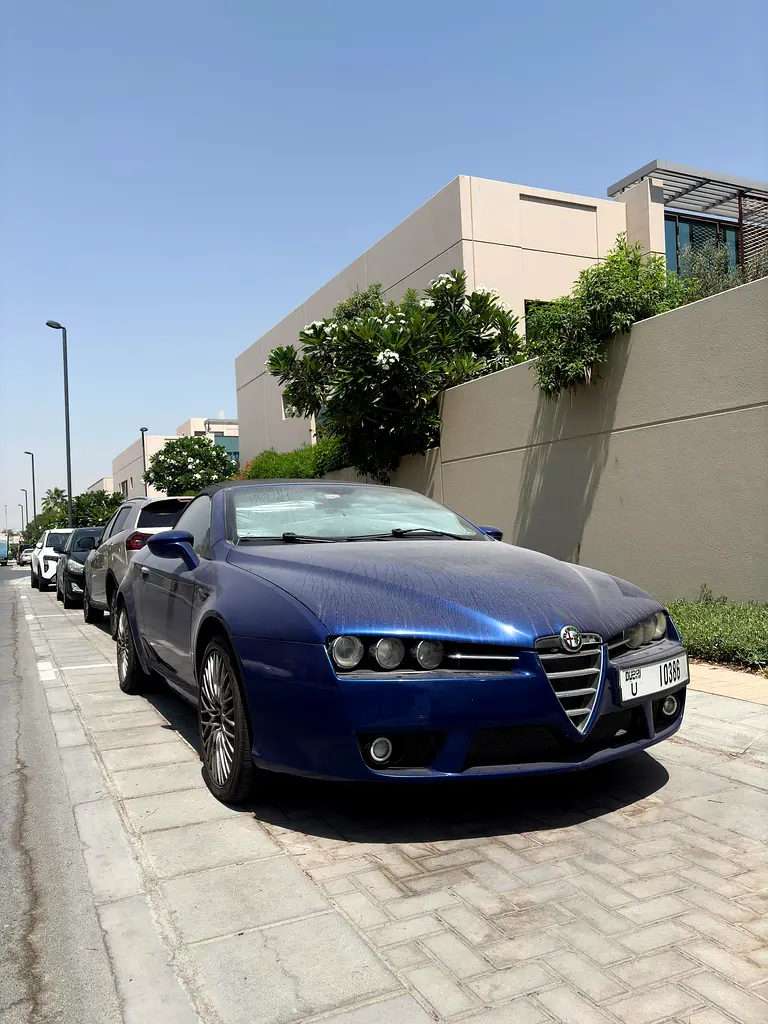 Alfa Romeo Spider 2009 — photo 1 of 10