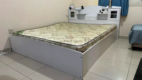 Queen Size Bed  Mattress