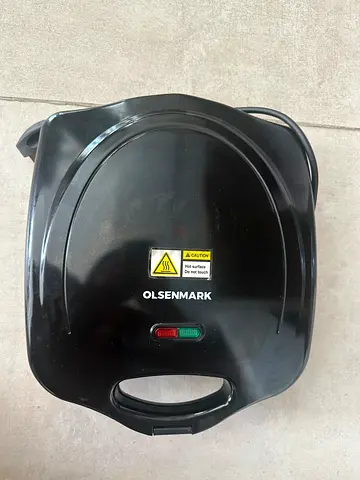 Olsenmark Electric Sandwich / Grill Maker - Good Working Condition