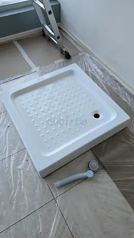 White square shower tray/pan with drain - used