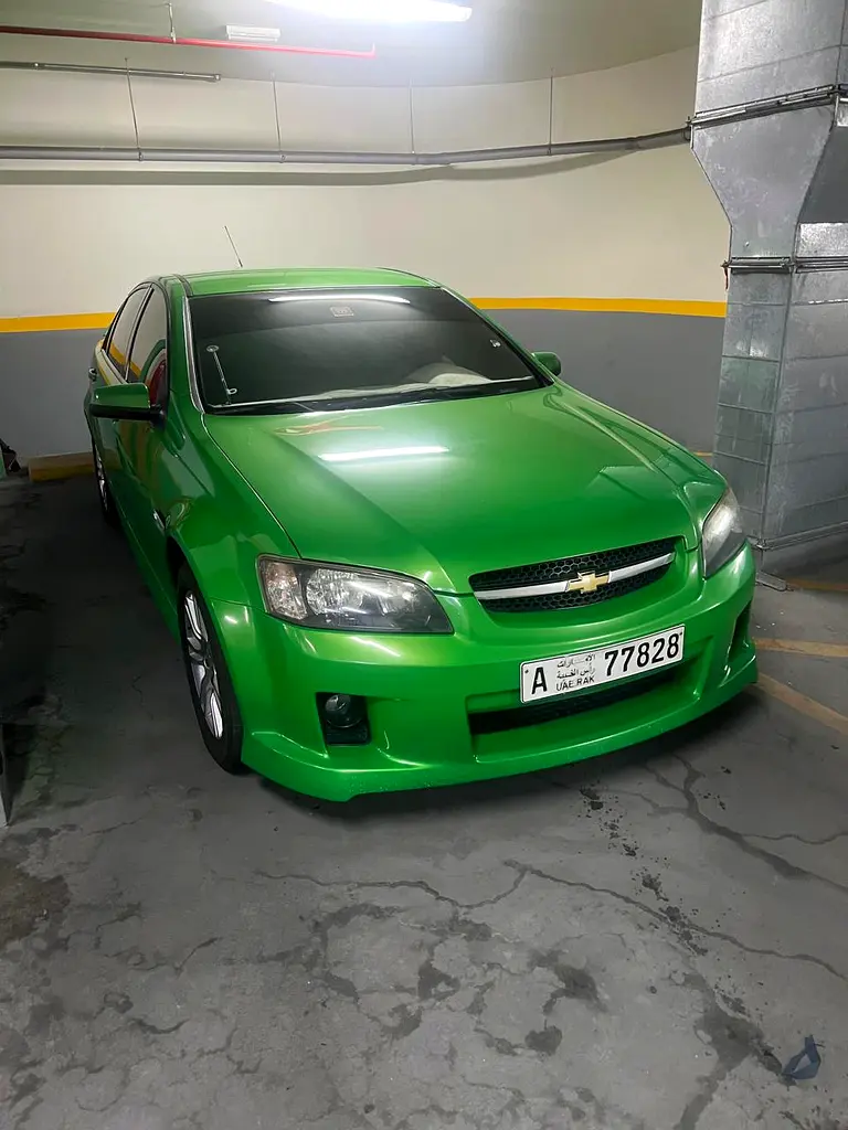 Chevrolet Lumina 2009 — photo 1 of 3