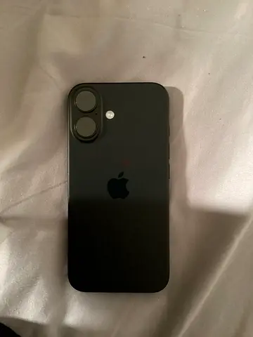 iPhone 16 128GB battery 100%