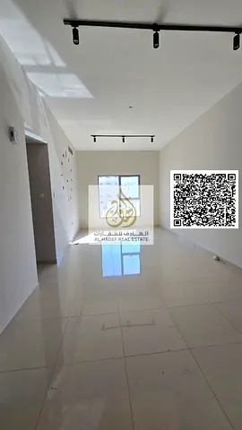 Two-bedroom apartment with a living room, two bathrooms, and a balcony in Al-Hamidiyah. Second occupancy. Close to Garden City, the courthouse, and th