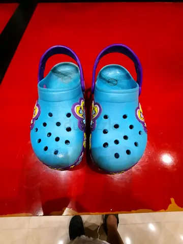 Girl shoes crocs