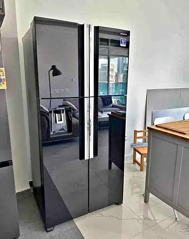 Hitachi side by side refrigerator 4 door with water dispancer digital inverter model perfect working