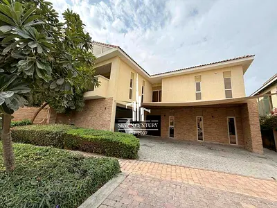 Full Golf View | Huge Plot | Luxury Living
