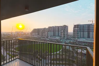 Pool View | Ready to Move-in | Mid-Floor