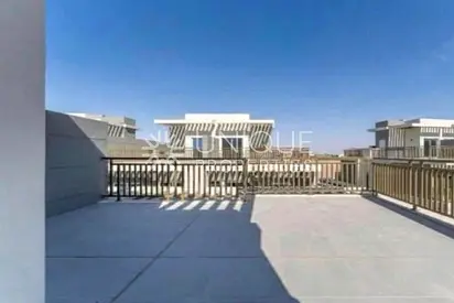 Elegant Townhouse | Modern Living | Damac Hills 2