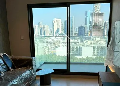 Luxury 1 BR | Fully Furnished | Premium Amenities