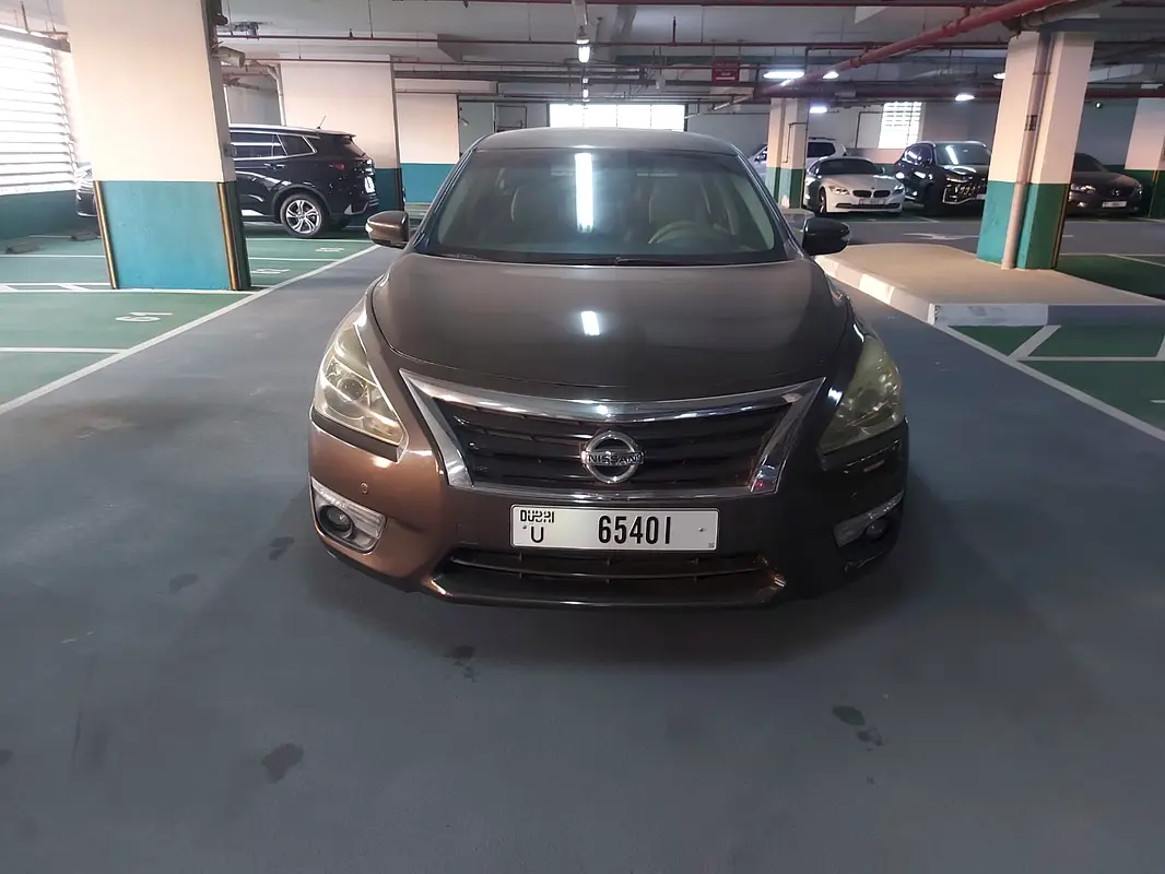 Nissan Altima 2016 — photo 1 of 12