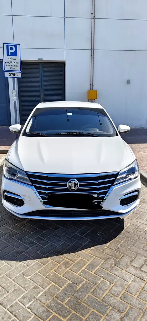MG MG5 2023 — photo 1 of 9