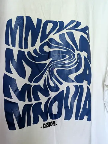 White graphic T-shirt with blue MNOVIA design, size L