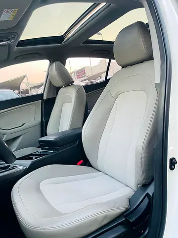 2010 KIA K5 照片 9