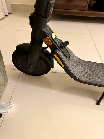 Segway Ninebot ES2 Folding Electric Kick Scooter for sale