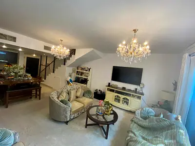 Beautiful Single Row | 3BR Villa | Ready To Move