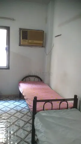 Bur Dubai, behind ENBD Bank, bed space for an Indian bachelor