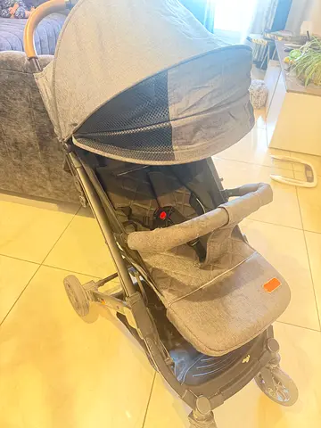 Lightweight grey single stroller in good condition