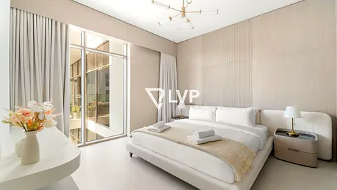 Corner 1BR Unit | Fully Furnished | Smart Home