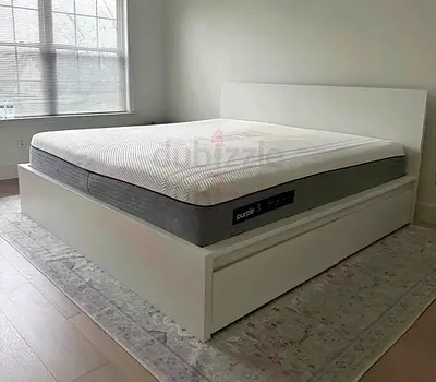 Ikea king size bed with mattress available in perfect condition