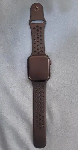 Apple Watch Nike SE GPS + Cellular (44mm, Space Gray Aluminum)