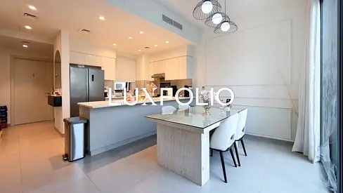 READY MAY 15TH - Sidra 1 - E3 fully Reno and pool