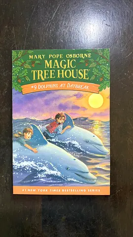Magic Tree House: Dolphins at Daybreak (Book #9) by Mary Pope Osborne