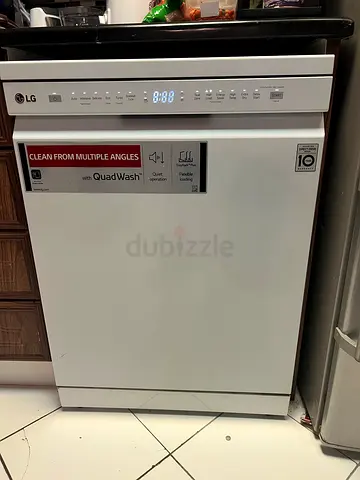 LG Built-in Dishwasher (White) - Good Working Condition
