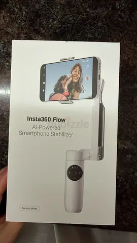 Insta360 Flow AI-Powered Smartphone Stabilizer (Summit White) - Like New