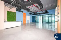 Fitted Workspace | Prime Address | Spacious