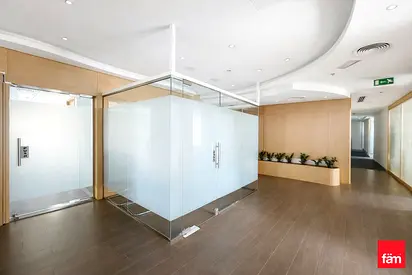 Fitted | Grade A | 10 Parkings | Community Expert