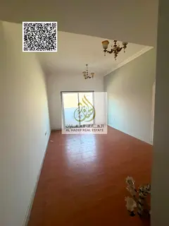 One-bedroom apartment with a living room, annual rent at a very special price.
