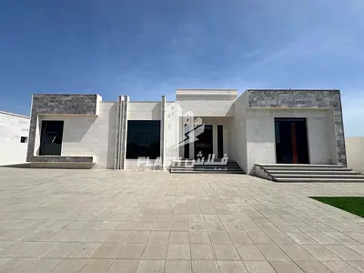 فيلا سكنية مميزة بتصميم عصري في سيح العريبي – رأس الخيمة