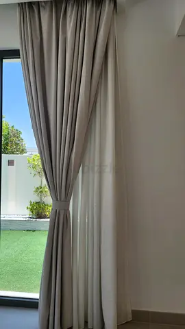 Curtain