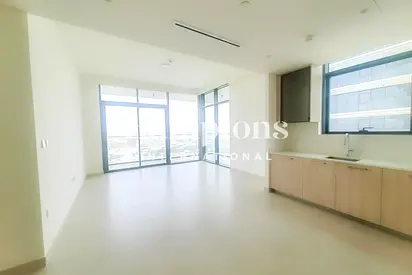 Corner Unit | Skyline & Sunset View | Large Layout