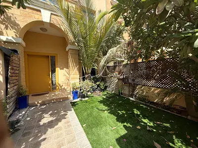 Family Townhouse | 3BR+Basement | Mirabella 7